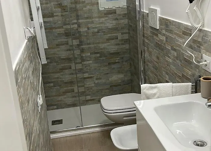 דירה Marchese Di Montrone 126 *
